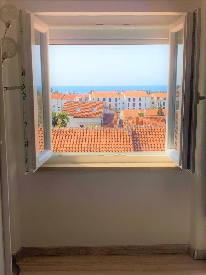 Apartment Lux - Sea View, Near The Beach And Center Apartment Poreč